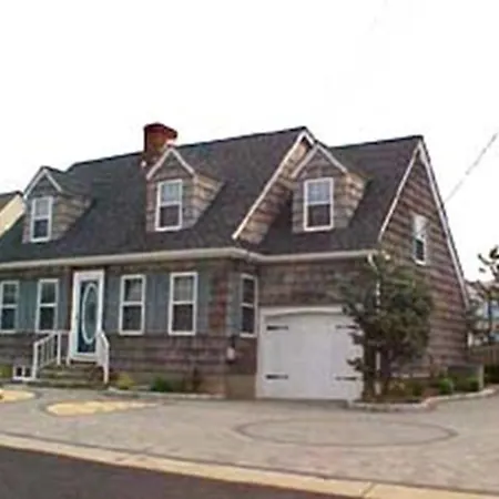 Oceanside, Brant Beach Cape, Private Yard, Beach Badges, Wifi, Deck, Central Air,Oceanside Single Family Just Steps To The Beach, Wifi